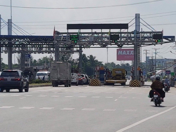 Trạm thu phí BOT Cần Thơ-Phụng Hiệp đã thu phí trở lại ảnh 1