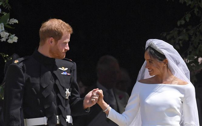 Hoàng tử Harry và Công nương Meghan đón con đầu lòng vào đầu 2019 ảnh 1