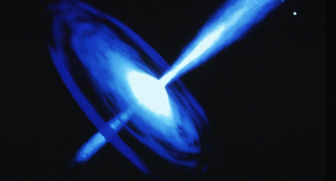 Người yêu thiên văn học có thể dễ dàng quan sát được lỗ đen ảnh 1