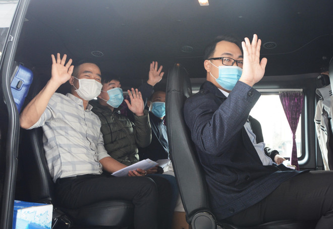 Nhìn lại cuộc chiến chống đại dịch COVID-19 của Việt Nam hơn 1 năm qua ảnh 4