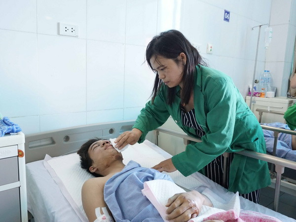 Xe ôtô gây tai nạn làm 3 người chết tại Bắc Ninh còn hạn kiểm định ảnh 1