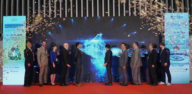 TP.HCM: Khai mạc chuỗi triển lãm quốc tế về ngành nước và môi trường ảnh 1