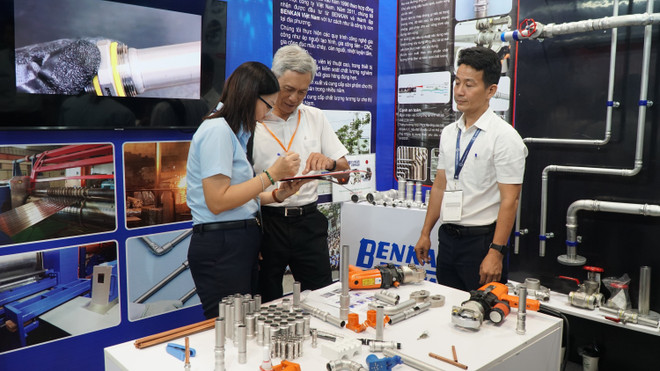 TP.HCM: Khai mạc chuỗi triển lãm quốc tế về ngành nước và môi trường ảnh 2