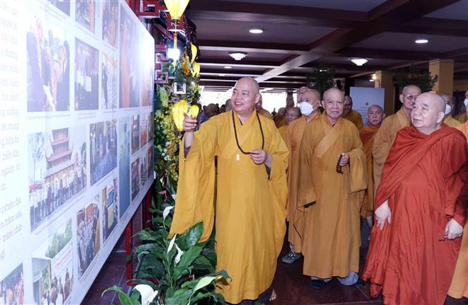 Triển lãm “Phật giáo TP Hồ Chí Minh - 40 năm xây dựng và phát triển” ảnh 1