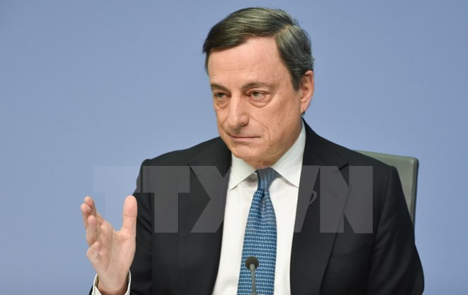 Chủ tịch ECB Mario Draghi. (Nguồn: EPA/TTXVN) ECB sẽ kéo dài chương trình mua tài sản đến hết năm 2017 ảnh 1