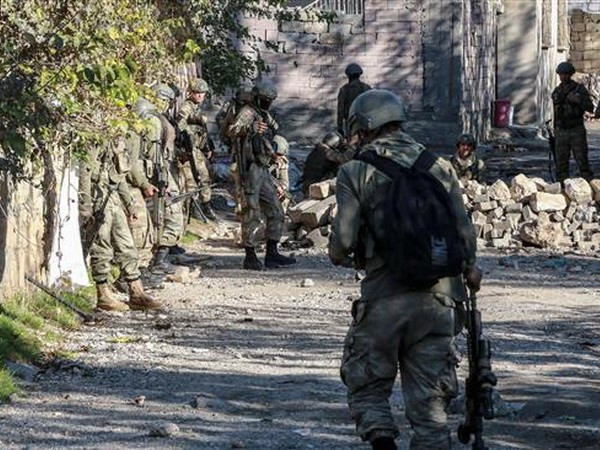 Thổ Nhĩ Kỳ điều thêm hàng trăm lính đặc nhiệm đến miền Bắc Syria ảnh 1