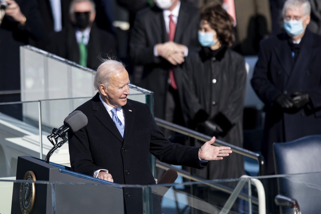Tân Tổng thống Mỹ Joe Biden phát biểu sau khi tuyên thệ nhậm chức tại Đồi Capitol, Washington DC., ngày 20/1/2021. (Ảnh: THX/TTXVN) Thêm nhiều lãnh đạo thế giới chúc mừng tân Tổng thống Mỹ Joe Biden ảnh 1