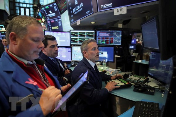 Các thị trường chứng khoán châu Âu và Mỹ biến động trái chiều ảnh 1