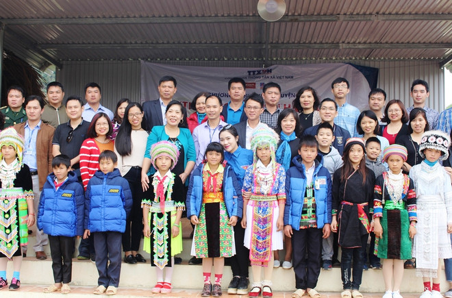 Hành trình tiếp lửa sưởi ấm học sinh trường bán trú Tả Ván Hà Giang ảnh 3