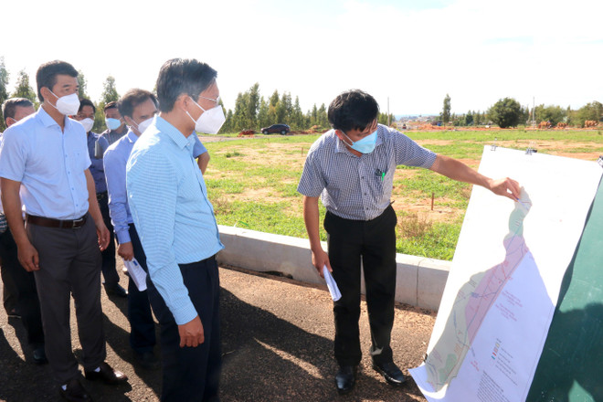 Bình Thuận gấp rút hoàn thành hai dự án giao thông trọng điểm phía Nam ảnh 1