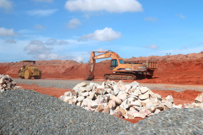 Bình Thuận gấp rút hoàn thành hai dự án giao thông trọng điểm phía Nam ảnh 2