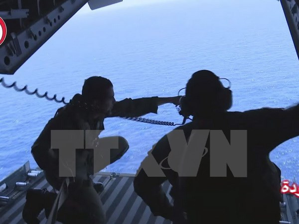 [Video] Trục vớt được toàn bộ thi thể trong vụ rơi máy bay MS804 ảnh 1