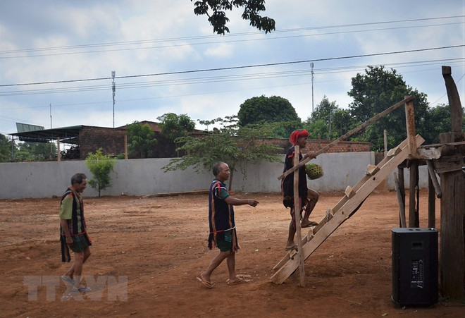 Độc đáo nghi lễ cúng mưa cầu mùa của người Jrai ở Gia Lai ảnh 1