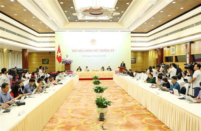 Họp báo Chính phủ thường kỳ: Giải đáp nhiều vấn đề gây bức xúc dư luận ảnh 2