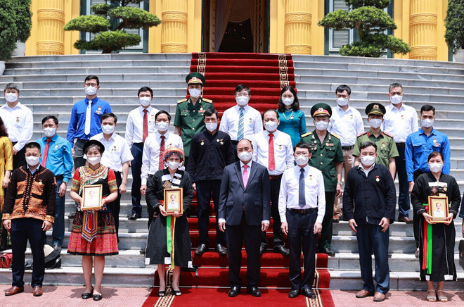 Chủ tịch nước tiếp đại biểu các dân tộc thiểu số tỉnh Bắc Giang ảnh 2