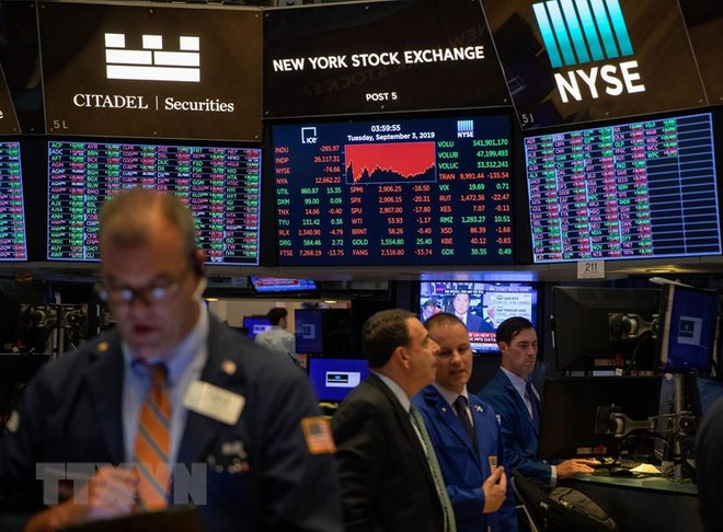 Chứng khoán thế giới giao dịch ngược chiều khi chờ quyết định của Fed ảnh 1