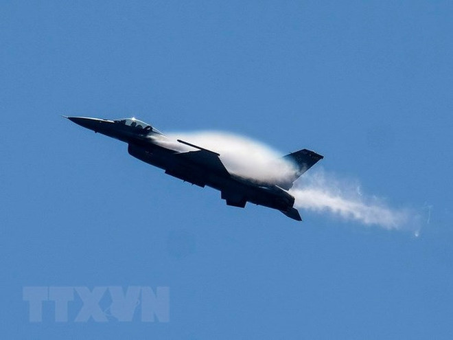 Mỹ bán 12 máy bay chiến đấu cho Nigeria giúp chống khủng bố ảnh 1