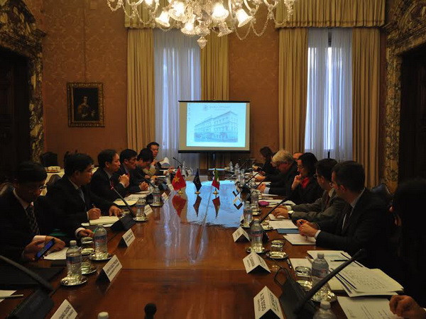 Việt Nam-Italy thúc đẩy hợp tác trong lĩnh vực ngân hàng, tài chính ảnh 1