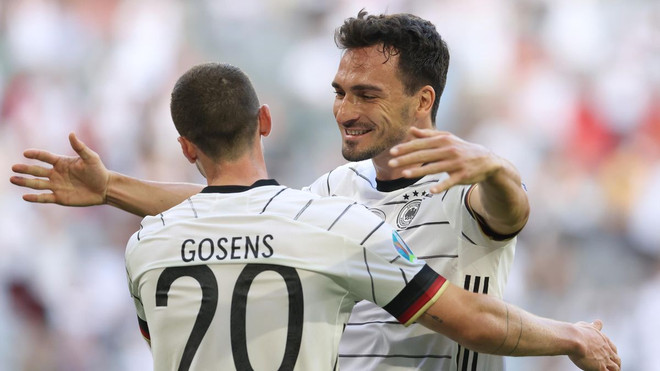 Hummels cùng tuyển Đức quyết tâm giành vé đi tiếp. (Nguồn: Getty Images) 'Xe tăng' Đức lường trước 'bức tường thành' Hungary ở Allianz Arena ảnh 2