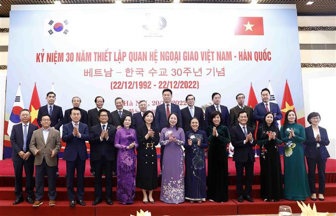 Kỷ niệm 30 năm thiết lập quan hệ ngoại giao Việt Nam-Hàn Quốc ảnh 4