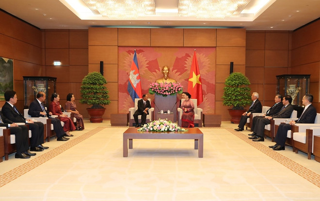 Tăng cường hơn nữa quan hệ hợp tác toàn diện Việt Nam-Campuchia ảnh 1