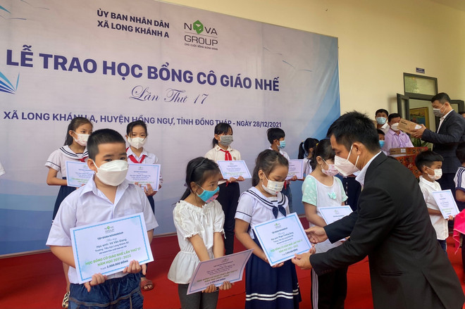 'Học bổng cô giáo Nhế' - 17 năm vun đắp những mầm xanh ảnh 2
