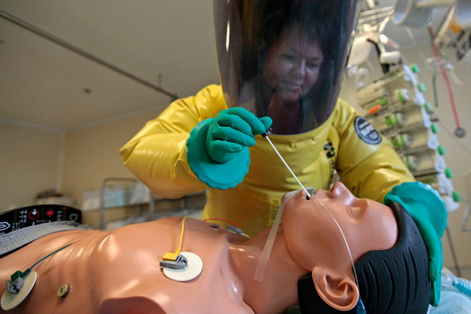 Châu Âu ráo riết chuẩn bị đối phó với nguy cơ Ebola bùng phát ảnh 7