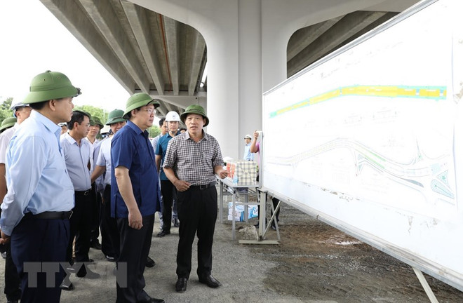 Bí thư Thành ủy Hà Nội đôn đốc đẩy nhanh dự án giao thông trọng điểm ảnh 1