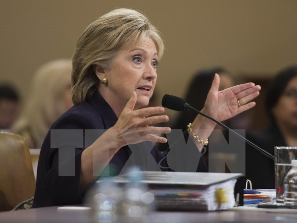 Người dân Mỹ tin tưởng bà Clinton trong cuộc chiến chống khủng bố ảnh 1