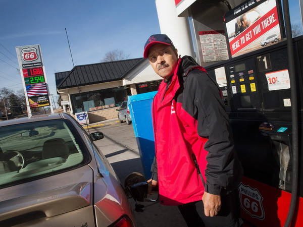 Giá dầu New York tăng lên mức cao nhất kể từ đầu năm 2015 ảnh 1