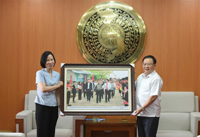 TTXVN tăng cường hợp tác thông tin với các tỉnh Điện Biên, Sơn La ảnh 1