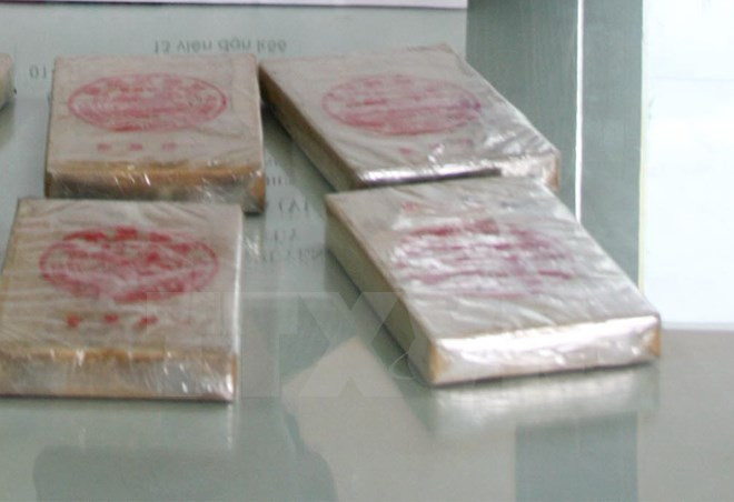 Bắt đối tượng người Lào mua bán trái phép 6 bánh heroin ảnh 1