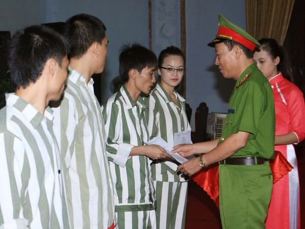 Đồng loạt công bố quyết định đặc xá nhân dịp Quốc khánh 2/9 ảnh 1