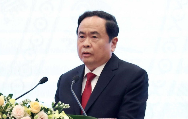 Chủ tịch Ủy ban Trung ương MTTQ thăm hỏi các tỉnh bị thiệt hại do bão ảnh 1