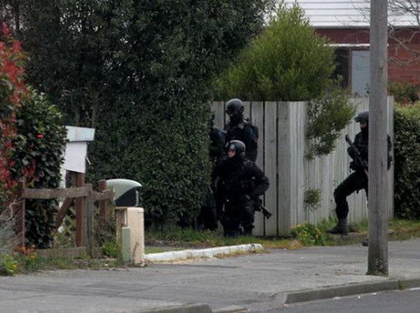 Nổ súng ở nông thôn New Zealand, 4 cảnh sát phải nhập viện ảnh 1