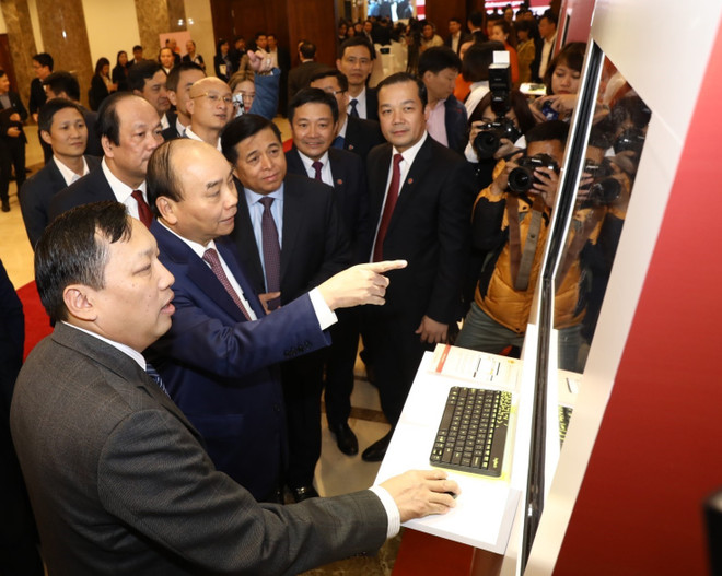 Thủ tướng Nguyễn Xuân Phúc dự khai trương Cổng Dịch vụ công quốc gia ảnh 1