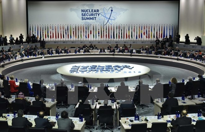 Sự kiện quốc tế từ 28/3-4/4: Các mảnh vỡ MH370 tiếp tục xuất hiện ảnh 1