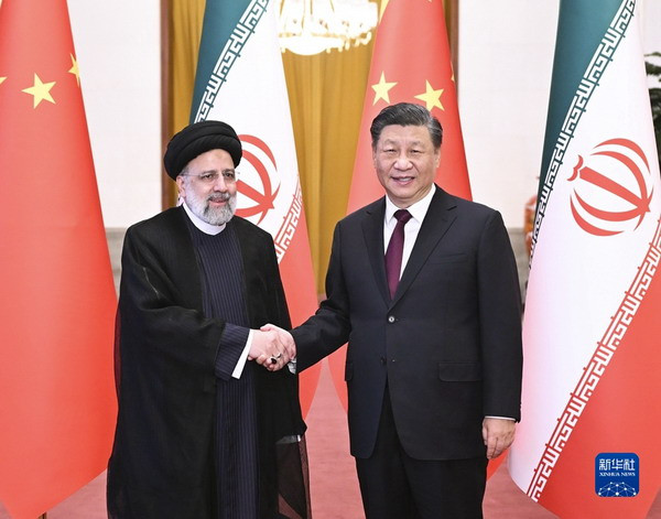 Trung Quốc và Iran kêu gọi dỡ bỏ các trừng phạt liên quan JCPOA ảnh 1