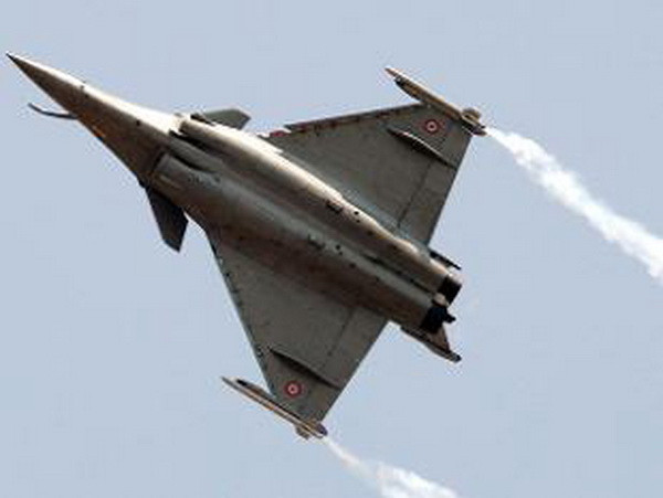 Thương vụ máy bay chiến đấu Rafale giữa Ấn Độ và Pháp vẫn bế tắc ảnh 1