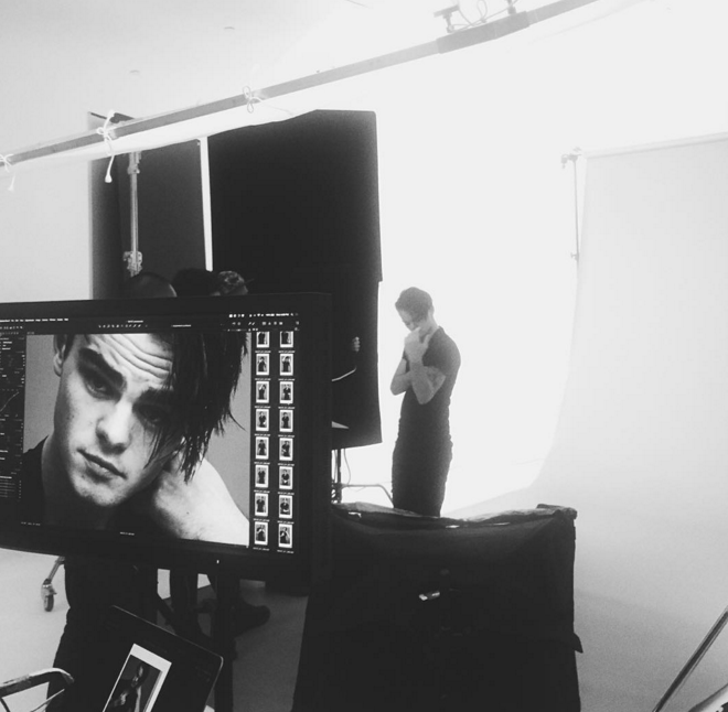 "Bản sao" của Leo DiCaprio lấn sân sang ngành thời trang ảnh 2