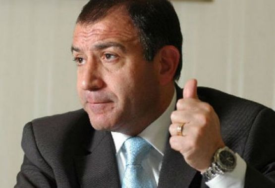 Ecuador yêu cầu Argentina triệu hồi Đại sứ vì cảm thấy bị xúc phạm ảnh 1