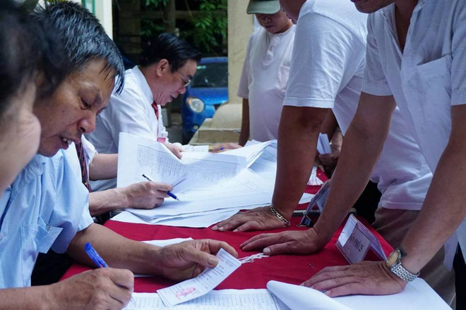 Cử tri 87 tuổi: "Tôi chưa bỏ sót kỳ bầu cử nào từ năm 1946" ảnh 3