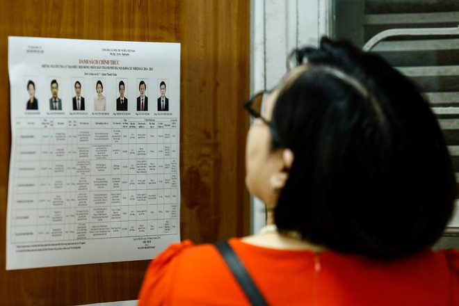 Hơn 1.830 sinh viên Đại học Khoa học Xã hội và Nhân văn đi bầu cử ảnh 3