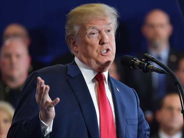 Về nguy cơ Tổng thống Mỹ Donald Trump bị phe Dân chủ luận tội ảnh 1