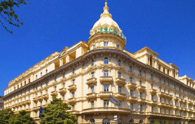 Các quỹ đầu tư chi gần 25 tỷ USD cho các vụ thâu tóm ở nước ngoài ảnh 1