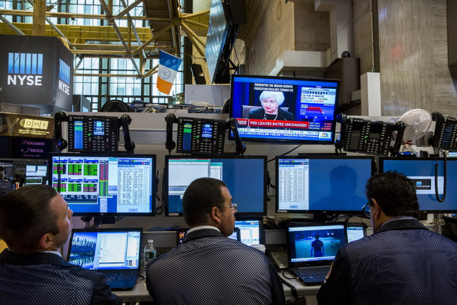 Chứng khoán Mỹ có 1 tuần khởi sắc bất chấp số liệu kinh tế kém ảnh 1