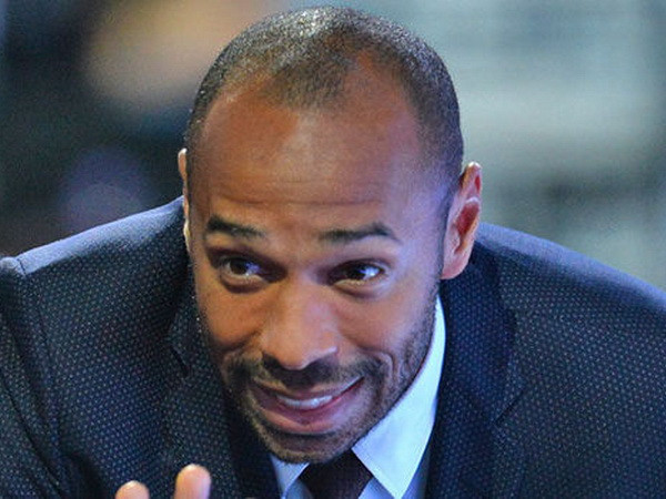 Thierry Henry chỉ cách giúp Arsenal hạ nhà vô địch Barcelona ảnh 1