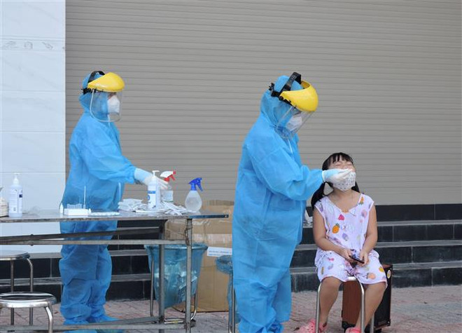 Ngày 9/11: Số ca nhiễm mới và ca tử vong vì COVID-19 đều tăng nhẹ ảnh 1