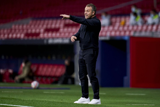 Hansi Flick phải làm gì với hàng thủ thảm họa của Bayern? ảnh 4