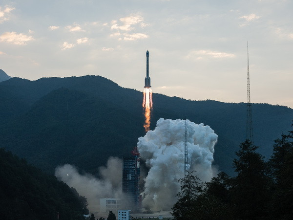 Trung Quốc nâng cấp vi mạch mới cho vệ tinh Bắc Đẩu-3 ảnh 1